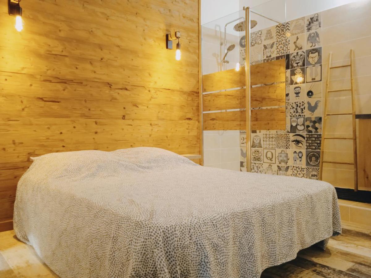 Gite Du Mas De La Finiere ,Avec Spa Interieur Châteaurenard Exteriör bild