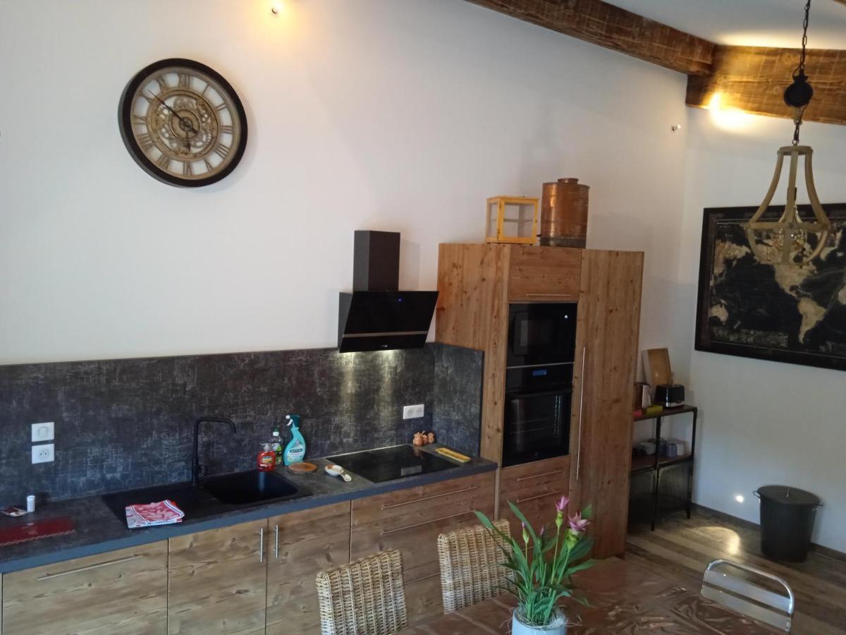 Gite Du Mas De La Finiere ,Avec Spa Interieur Châteaurenard Exteriör bild